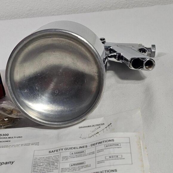 DeVilbliss Air Power AS300 Multi-Purpose Spray Gun - Picture 9 of 11